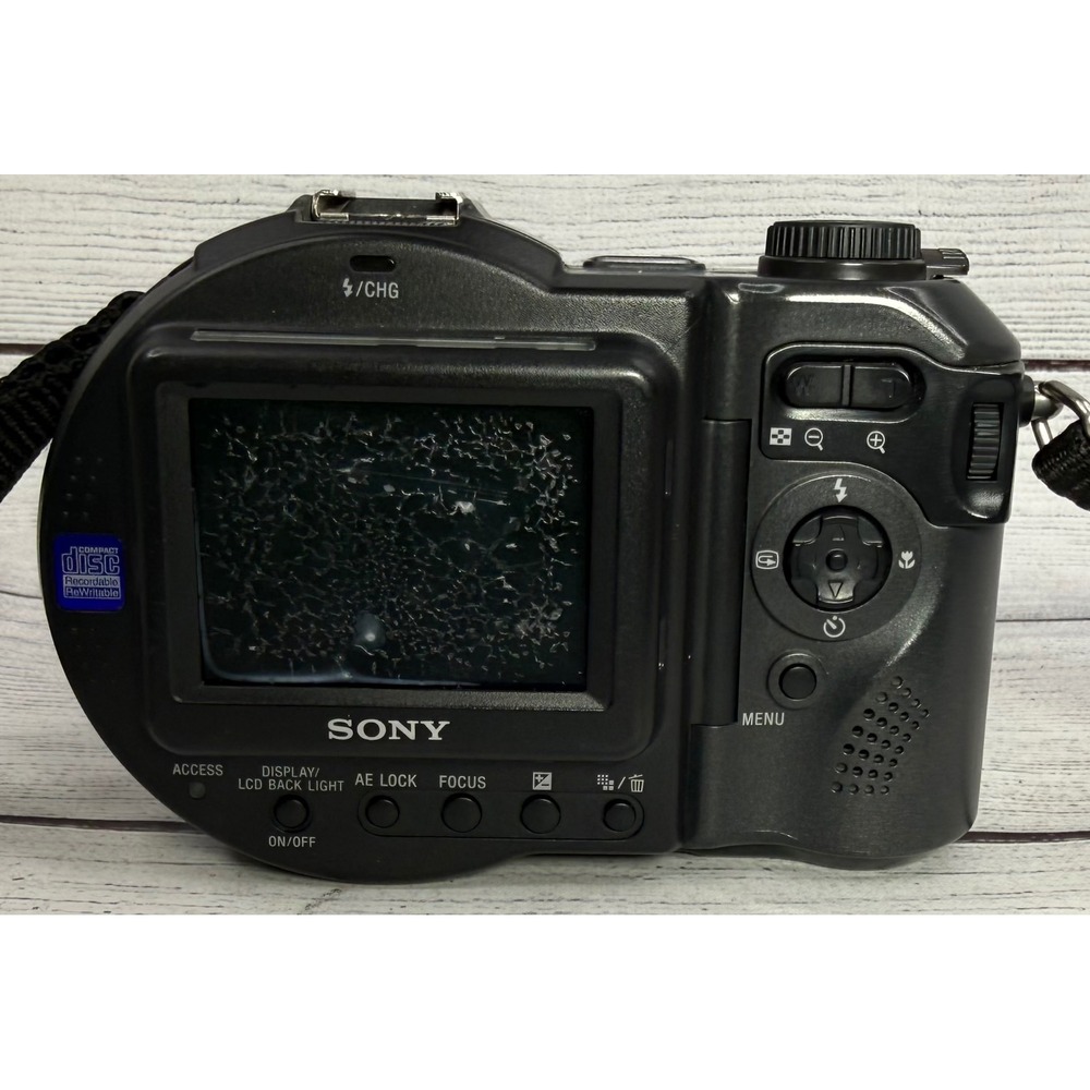 Sony CD Mavica 5MP Digital Camera w/ 3x Optical Zoom MVC-CD500 Disc Error Read‎ - Picture 6 of 11